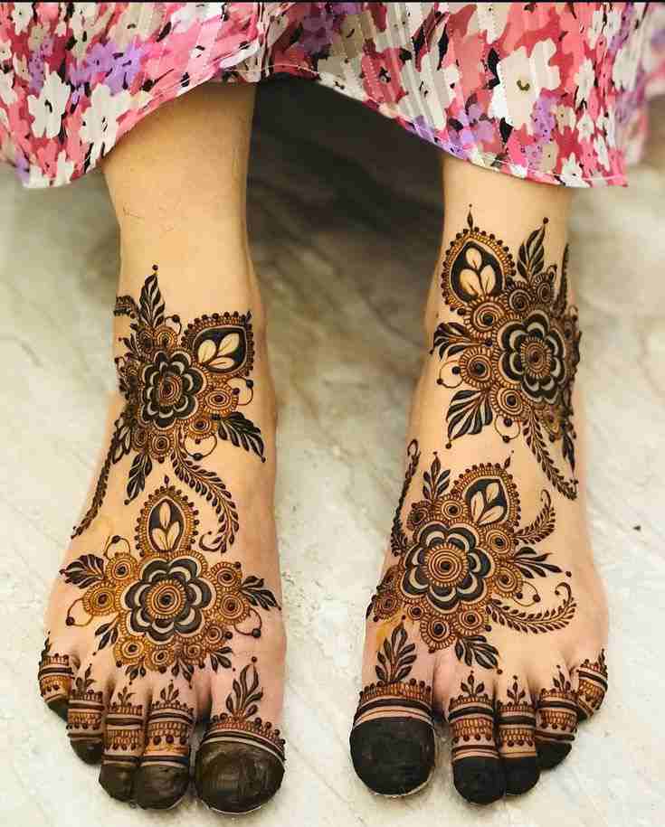 best mehndi designs for your feet